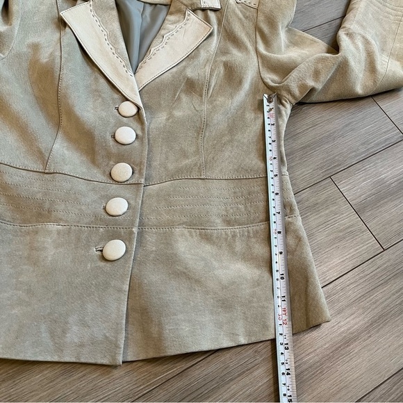 SKOTTS Washable Suede & Leather Trim Western Blazer – Taupe/Cream – Size S - Picture 14 of 17